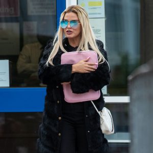 Katie Price to buy pub?